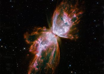 Telescópio no Chile captura imagem deslumbrante de “borboleta cósmica”