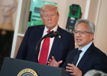 Trump autoriza Nvidia a vender chips de IA H200 para a China