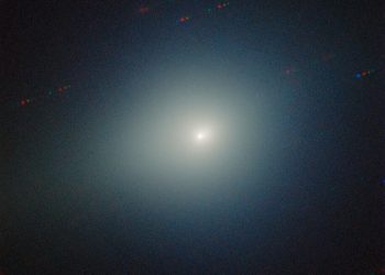 Novas observações coloridas revelam o brilho esverdeado do cometa 3I/ATLAS