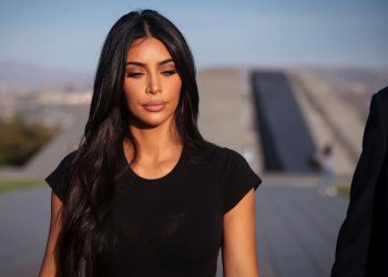 TikTok Live Shopping ganha força nos EUA e transforma entretenimento em vendas