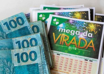 Quanto rende por mês o prêmio de R$ 1 bilhão da Mega da Virada com a Selic a 15%?