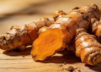 Especiaria antiga volta ao centro das pesquisas modernas por seus benefícios incríveis