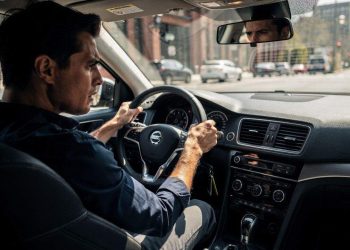 Pneu murcho, amortecedor forçado e prejuízo alto começam com esse simples descuido