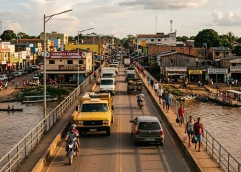 A cidade brasileira que pertence a dois estados ao mesmo tempo e onde moradores de um lado vivem sob leis diferentes dos do outro