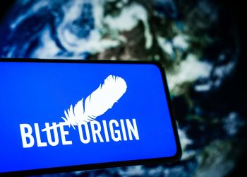 Blue Origin: foguete explode na plataforma de lançamento