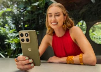 Motorola Edge 2026: intermediário chega com câmera de 50 MP e 120 Hz