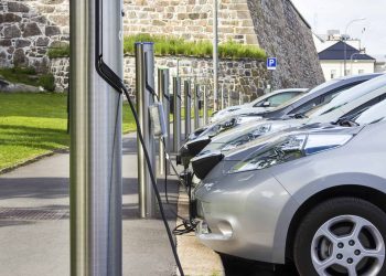 Fim da era diesel? Carros elétricos dominam vendas na Alemanha